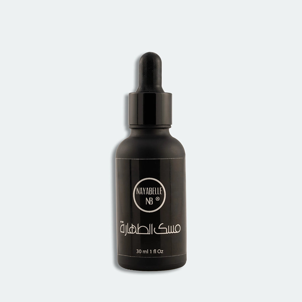 Flacon de 30 ml de Musc Tahara Nayabelle, noir mat avec pipette. Parfum d'excellence concentré pour une fraîcheur et une pureté longue durée.